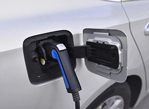 驅(qū)動電機(jī)